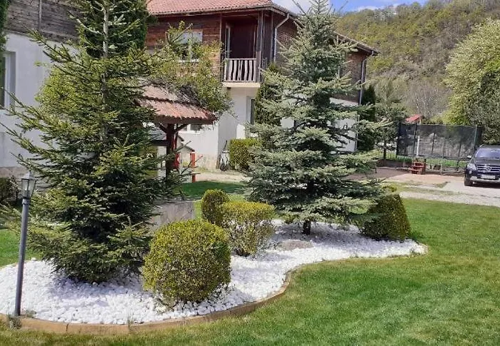 Lejlighed Nikol #2 Raduil